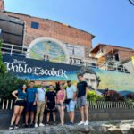 Completa esta experiencia conociendo la vida del famoso narcotráficante Pablo Escobar